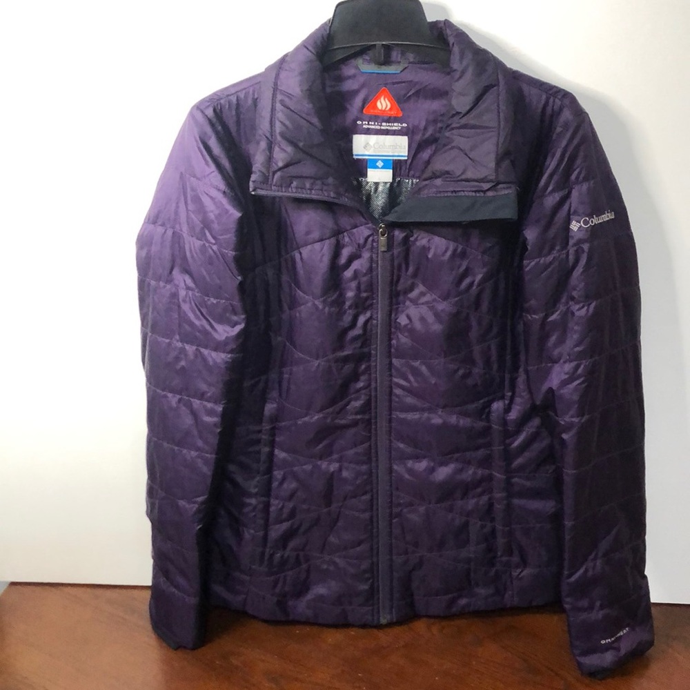 Women’s Columbia Purple Omni Heat Lightweight Jacket Size: Large